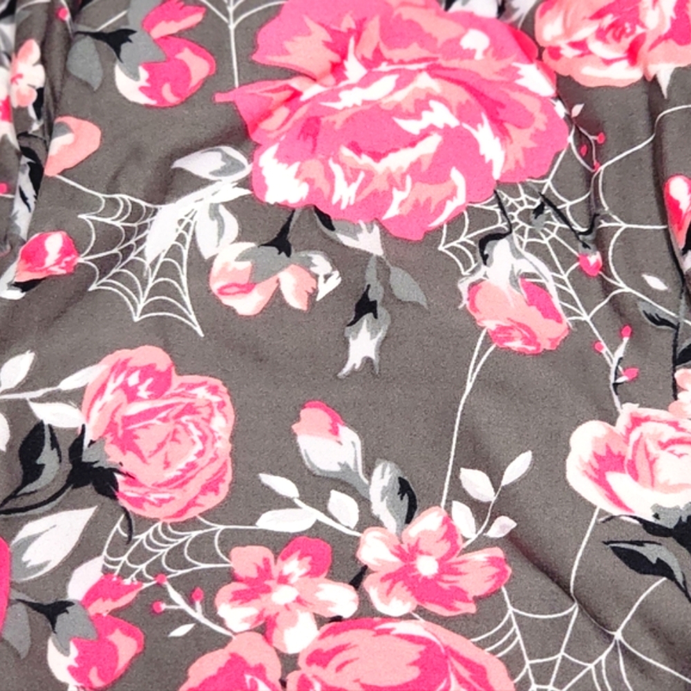 Lularoe Leggings Halloween TC spider webs  roses